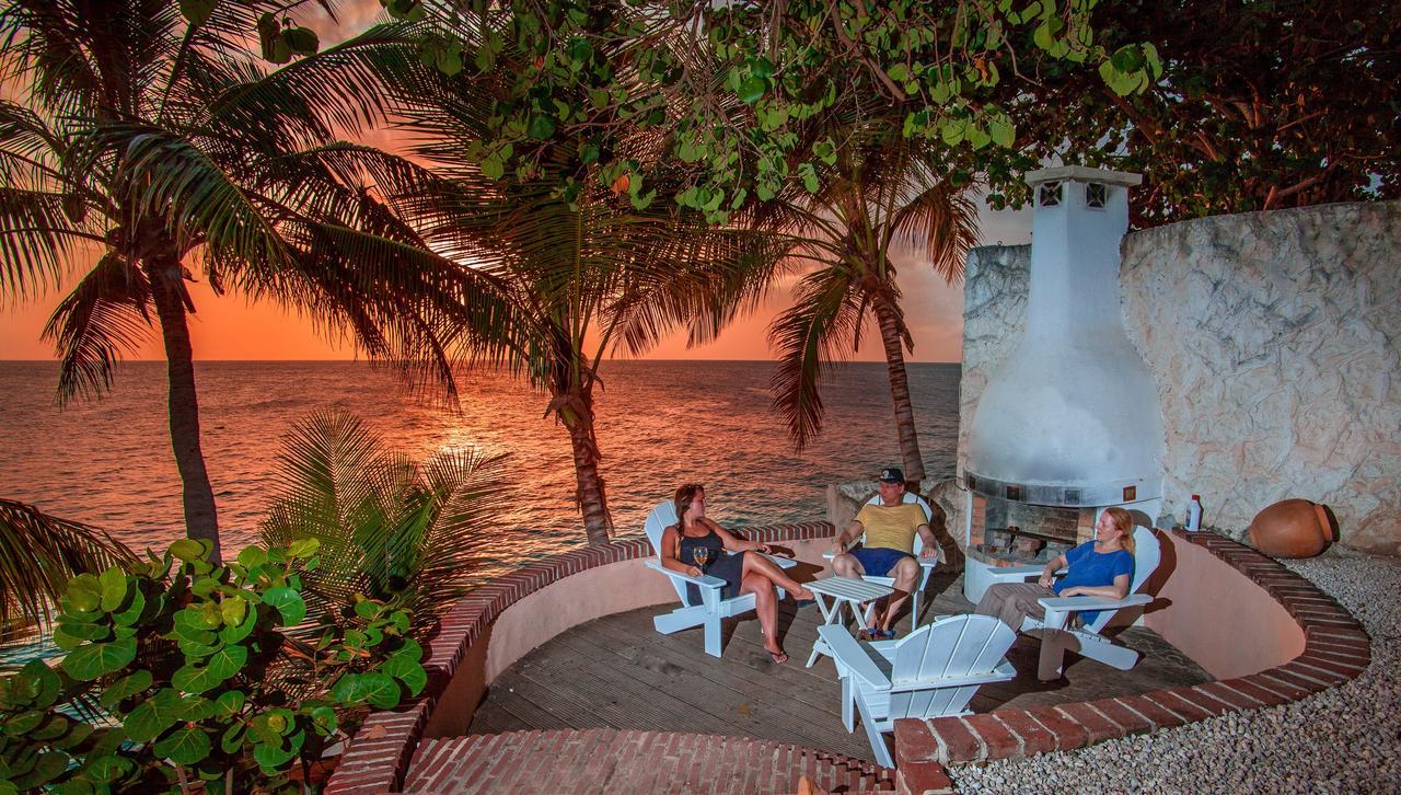 Sun Reef Village On Seaウィレムスタッド エクステリア 写真